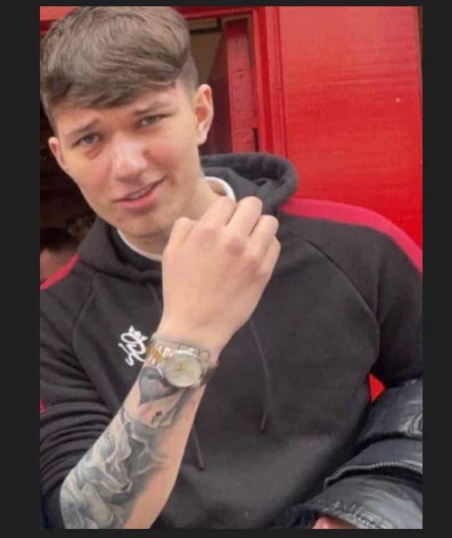 Gardaí searching for a teenager last seen in Waterford City